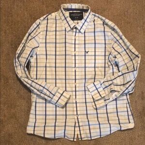 American Eagle Outfitters Button Down Shirt